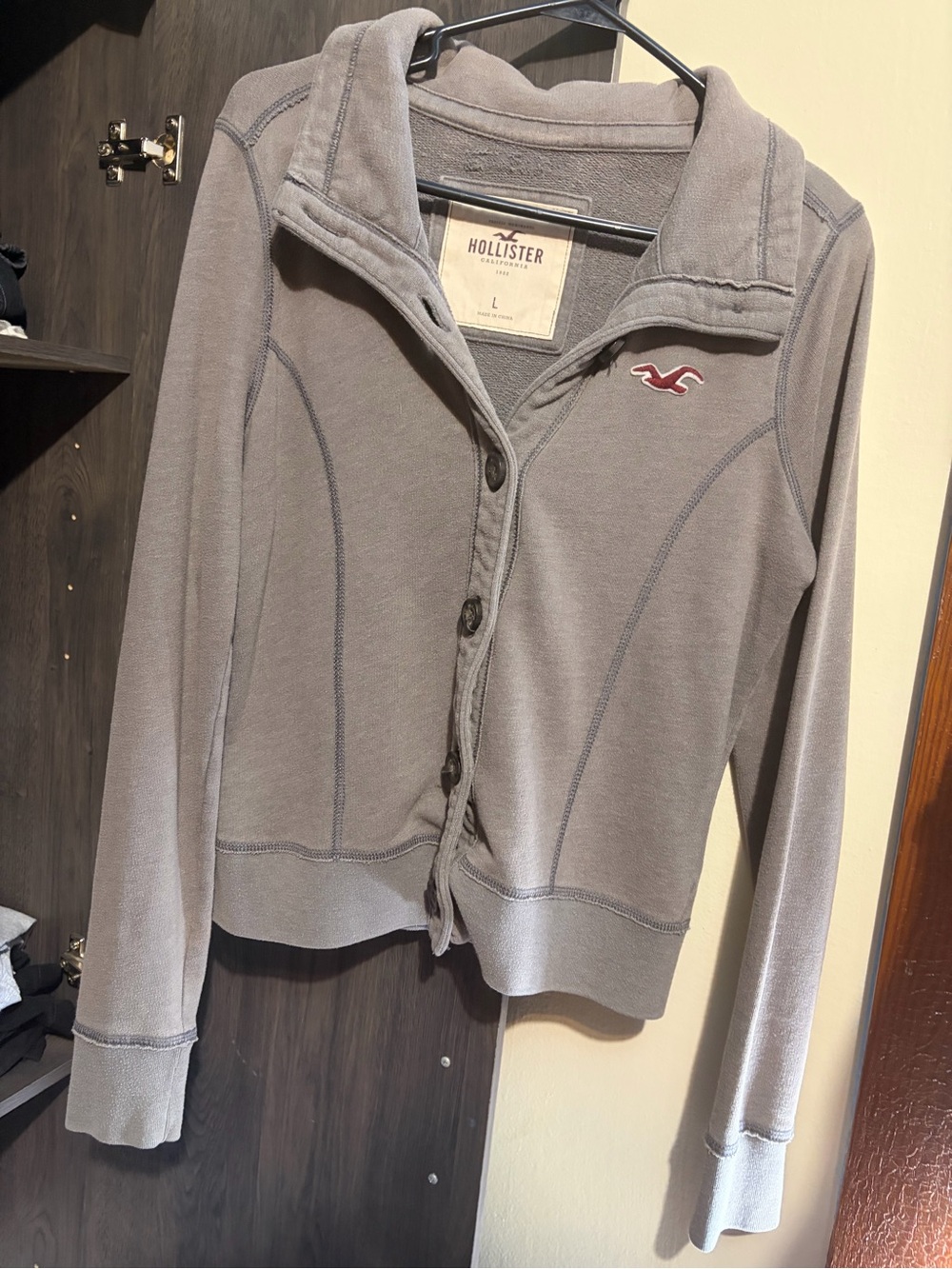 Vintage Y2K Hollister Gray Women's Button-Front cardigan  with Logo